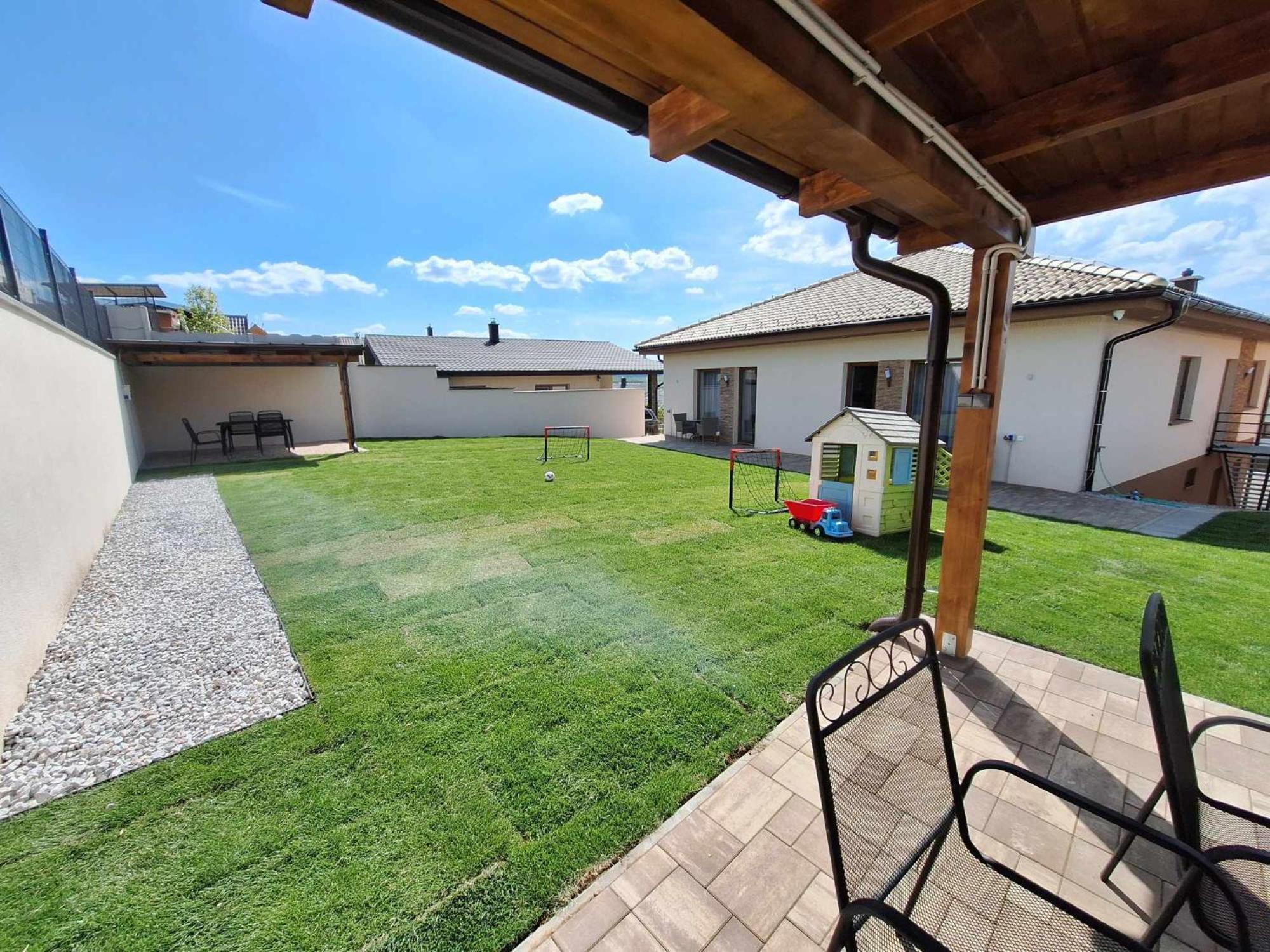Apartmany Virbo Vrbov Buitenkant foto