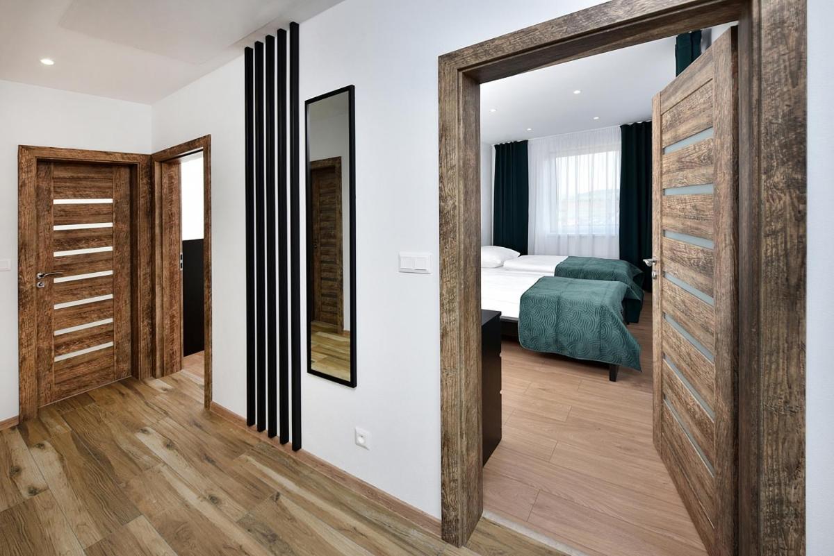 Apartmany Virbo Vrbov Buitenkant foto
